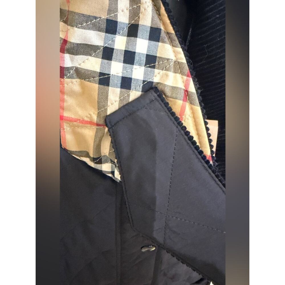Burberry Black Quilted Barn Jacket Size Small - Picture 5 of 10